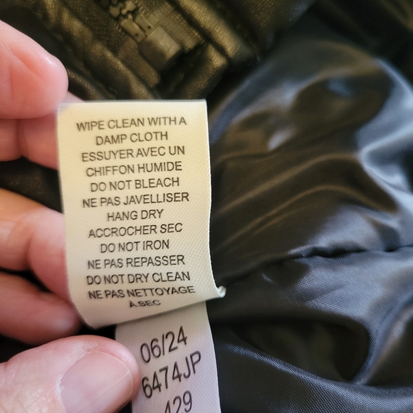 NWT Maralyn & Me Black Puffer Jacket Sleek Design - Picture 5 of 6